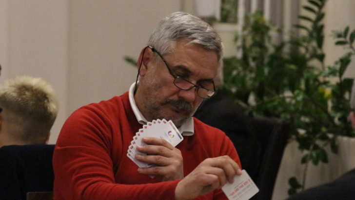 Tradycyjny turniej brydża sportowego par