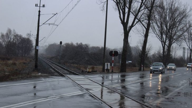 Przejazd kolejowy na Legnickiej będzie zamknięty dłużej