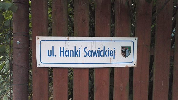 Od jutra będą mieć nowe adresy