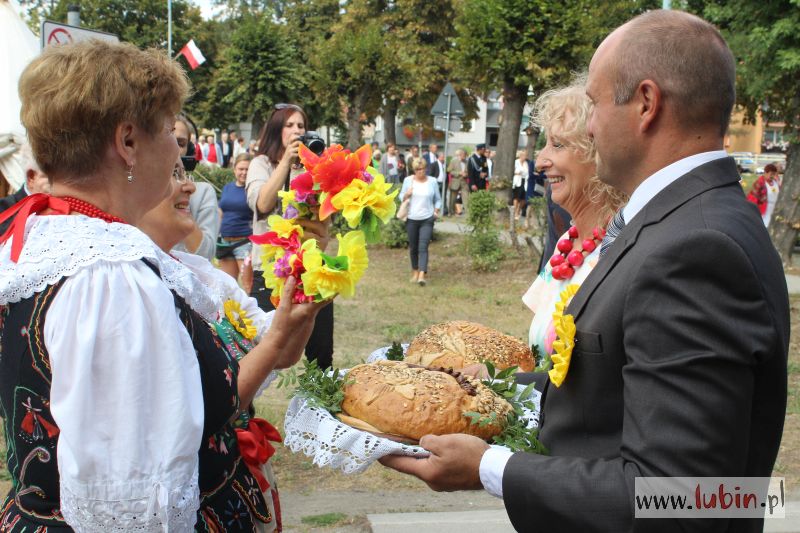 Dziękują za plony i robią piękne wieńce