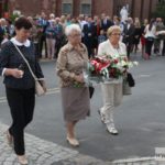 0041rzeź wołyńska wołyń rocznica kwiaty wieńce pomnik