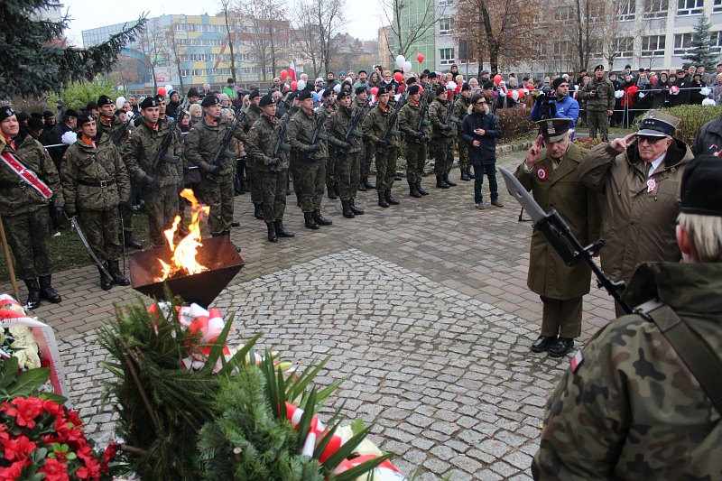 Biało-czerwone, radosne święto