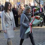 11 listopada, święto niepodległości, kwiaty, pomnik, 2021 (49)