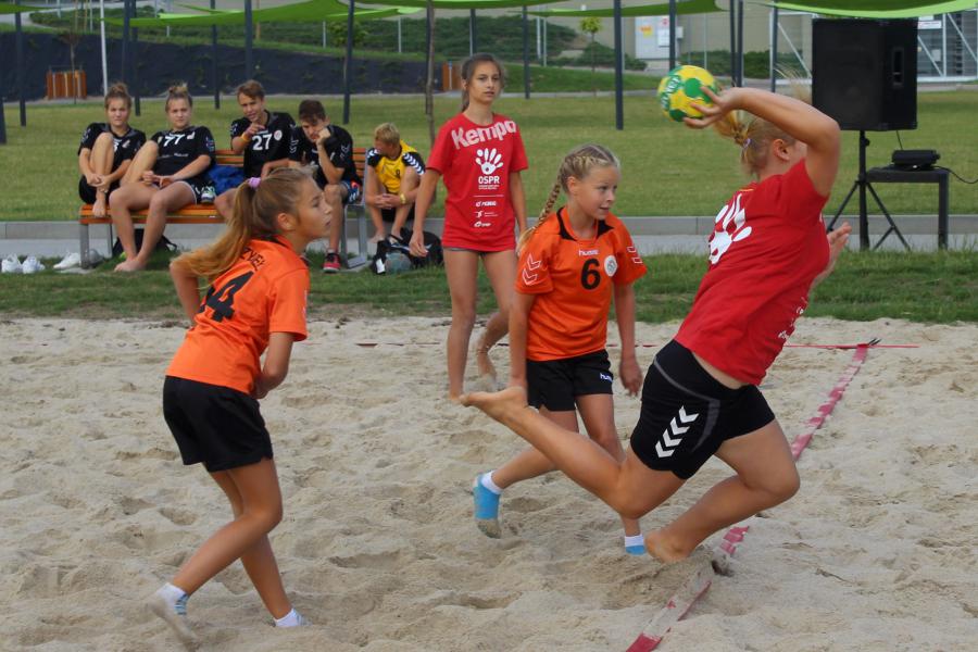 Plażówka popularna wśród młodzieży