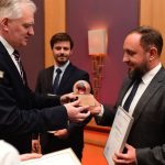 nagrode_odebral_rafal_pawelczak_dyrektor_naczalny_ds._badan_i_innowacji_w_kghm_polska_miedz_s.a_0