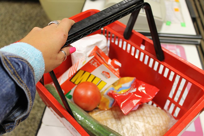 W sklepach spożywczych spędzamy mniej czasu niż przed pandemią