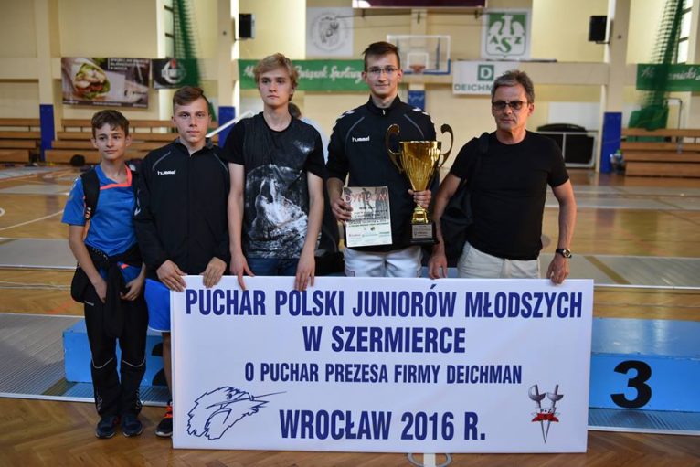 14199675_885789934885529_2422514864692005125_n