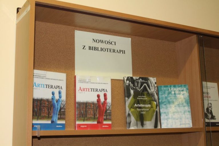 otwarcie-gabinetu-biblioterapii-w-lubinie-1