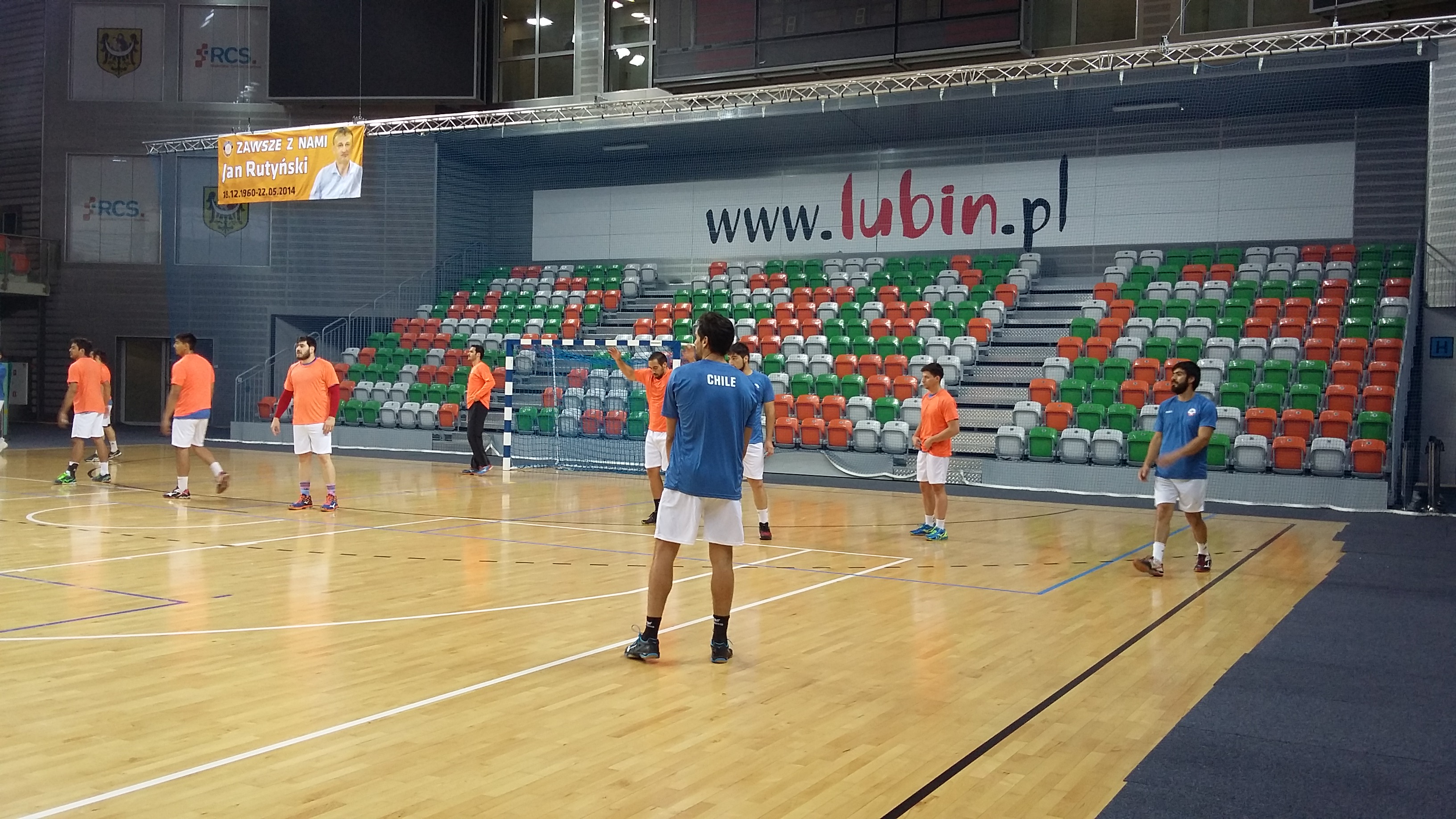 Trzy sparingi w Lubinie