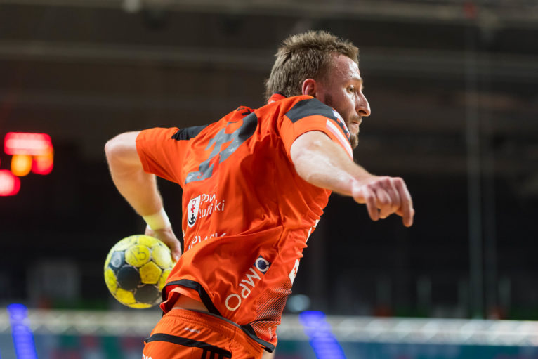 2016.12.17 Lubin Pilka reczna Mecz towarzyski sparing sezon 2016/2017 MKS Zaglebie Lubin - Korea Poludniowa N/Z Michal Bartczak Foto Pawel Andrachiewicz / Foto Andrus