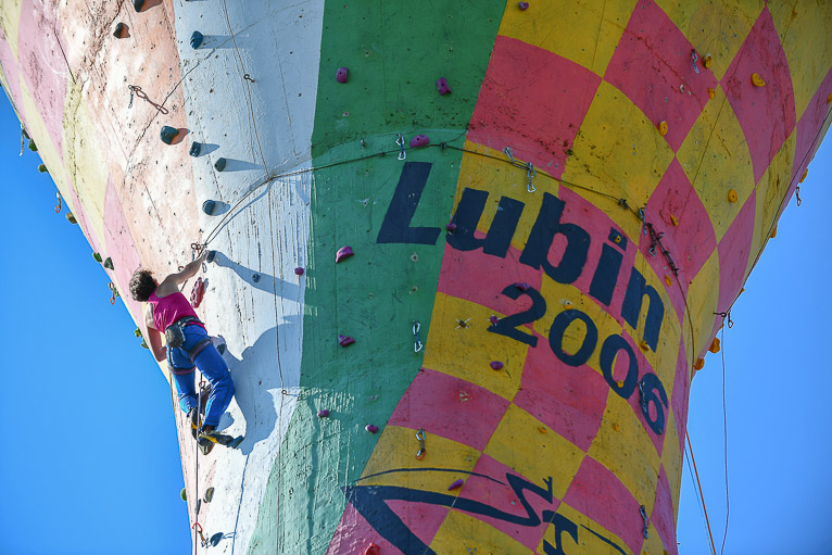 Trwają wspinaczkowe zawody (FOTO)