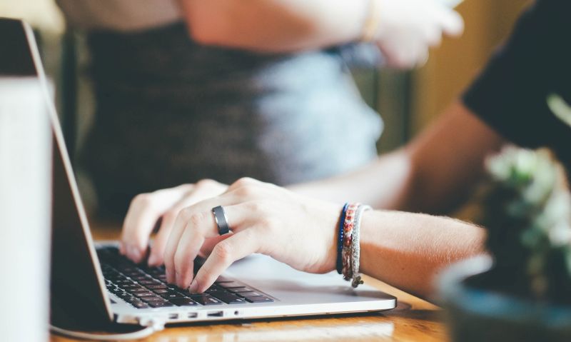 7 mln pobrań i 15 mln odsłon – statystyki dotyczące próbnych egzaminów