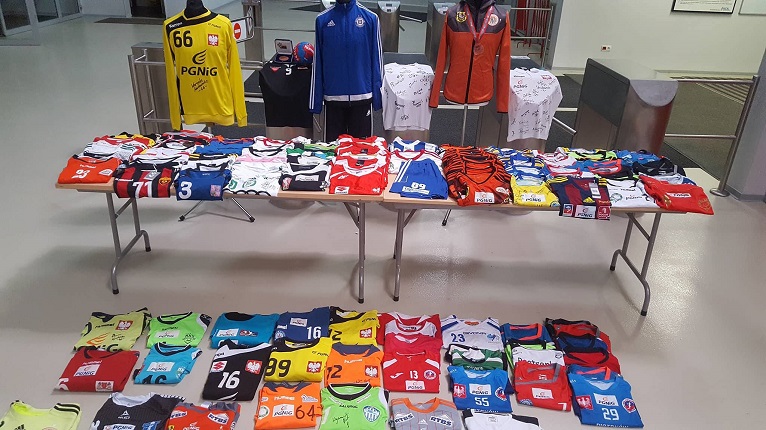 Kibice szczypiorniaka znów wspierają dzieci!