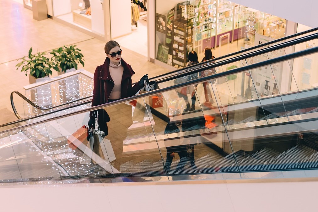 Otwarcie sklepów i galerii handlowych pozwoli gospodarce złapać oddech