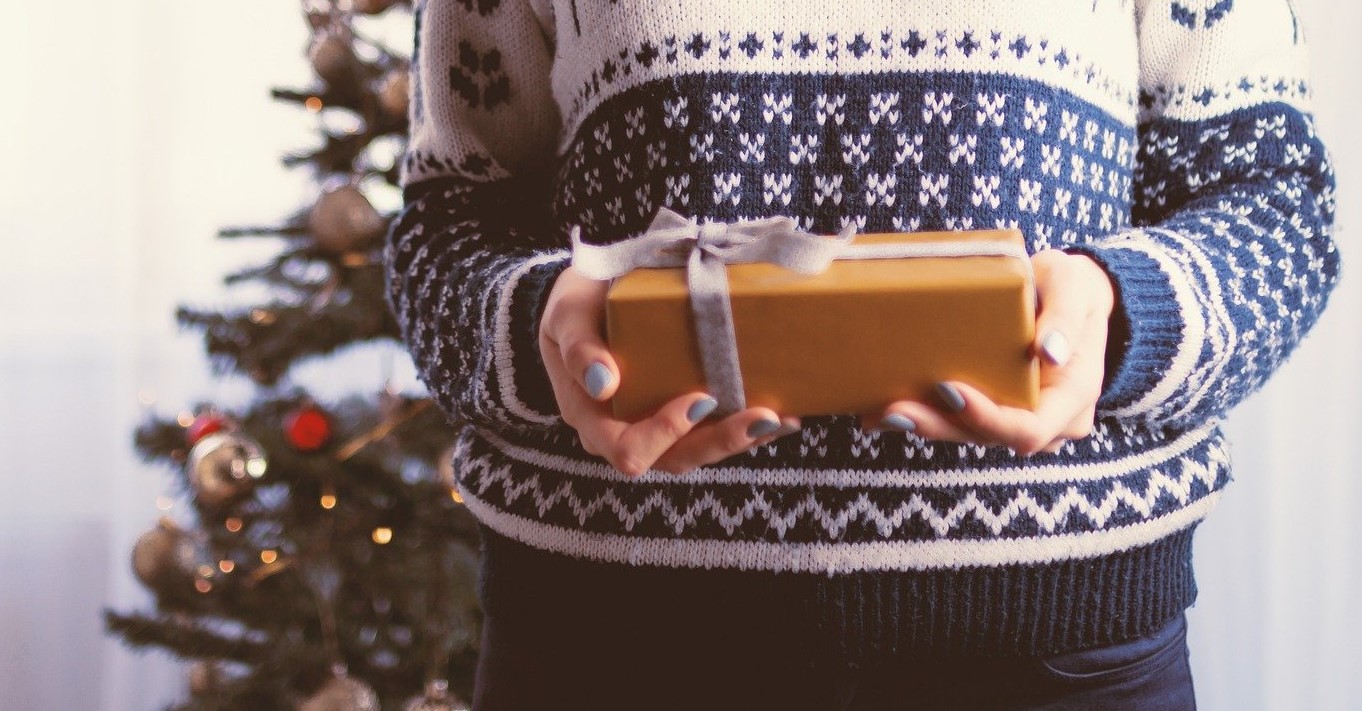 Idealny prezent świąteczny – czyli jaki?