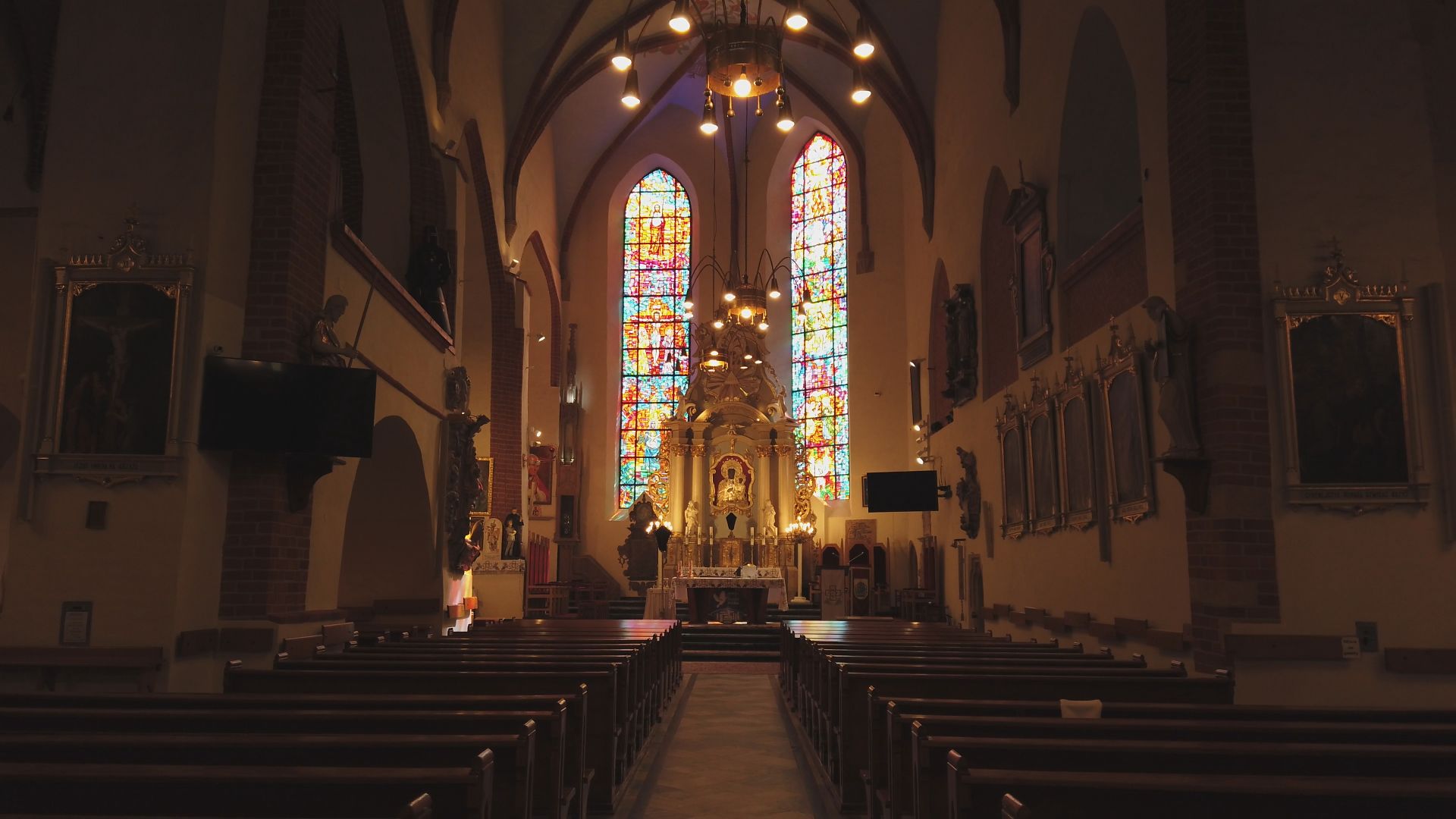 Transmisja mszy świętej z lubińskiego kościoła