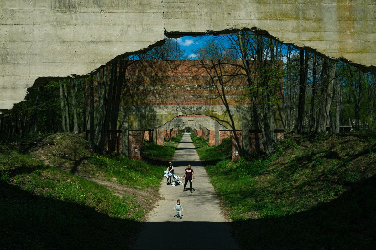 W parku coraz więcej ludzi