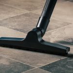 Odkurzacz do pracy na mokro i sucho – praktyczne urządzenie do Twojego domu