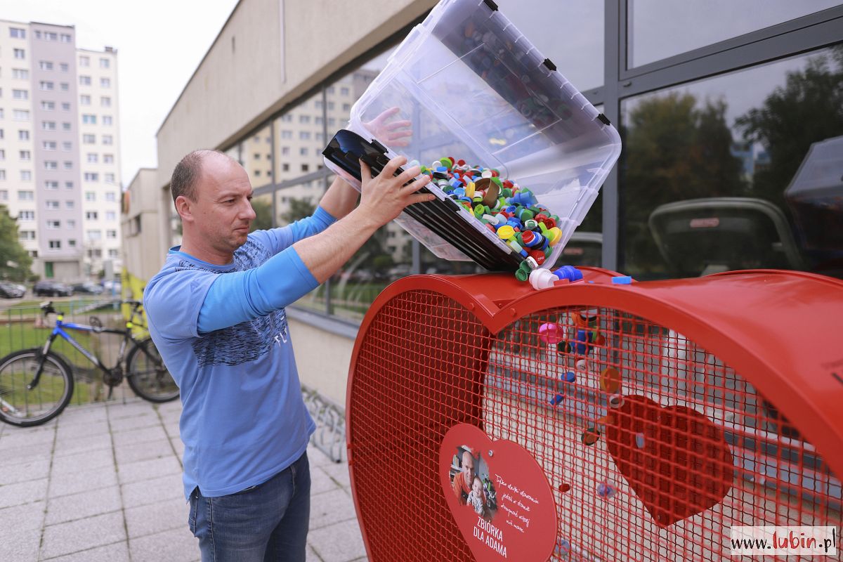 W Lubinie pojawiły się kolejne serca
