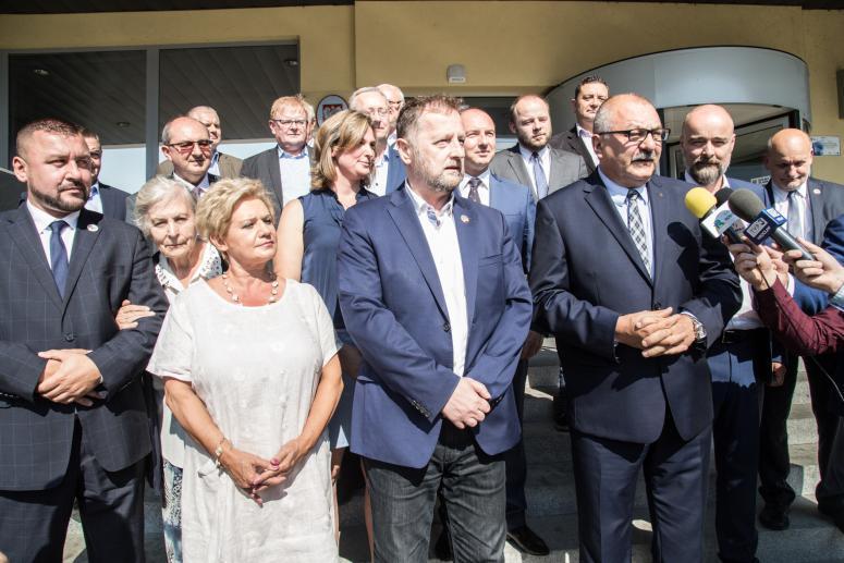 Bezpartyjni Samorządowcy: Ferie w jednym terminie to widmo masowych upadłości