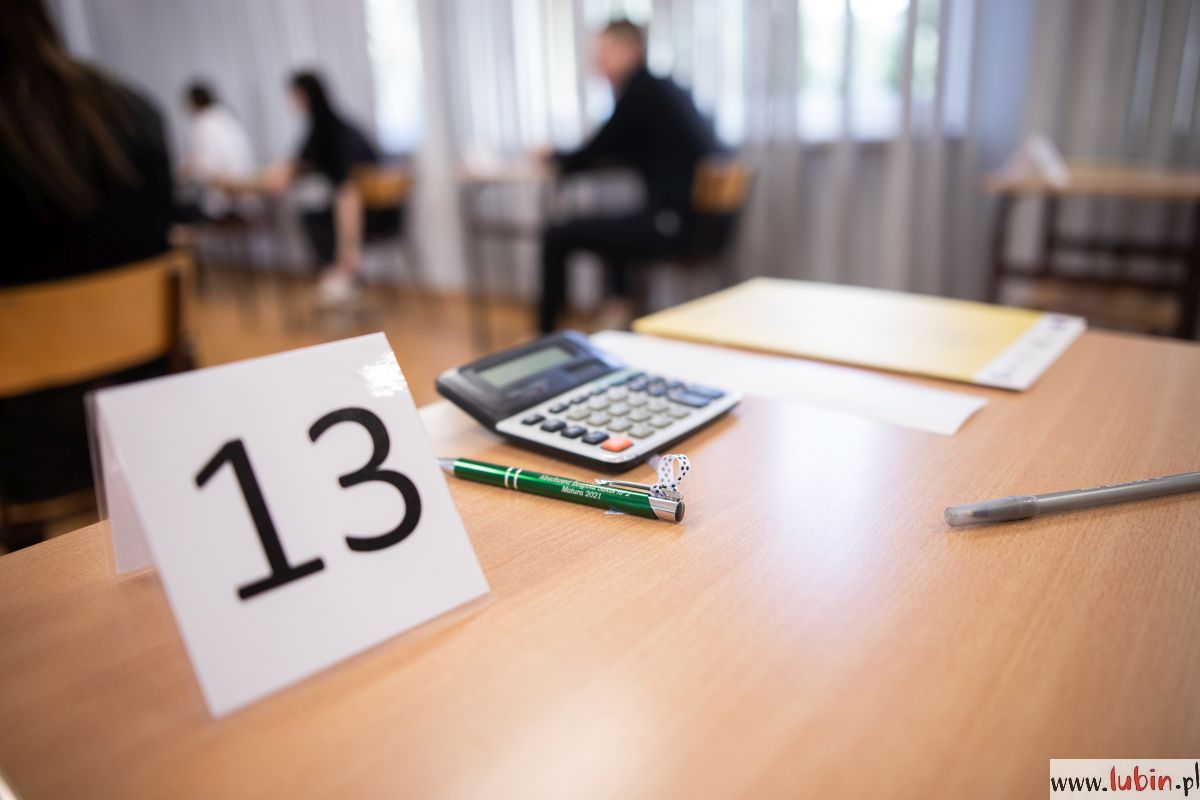 Ruszyły próbne matury