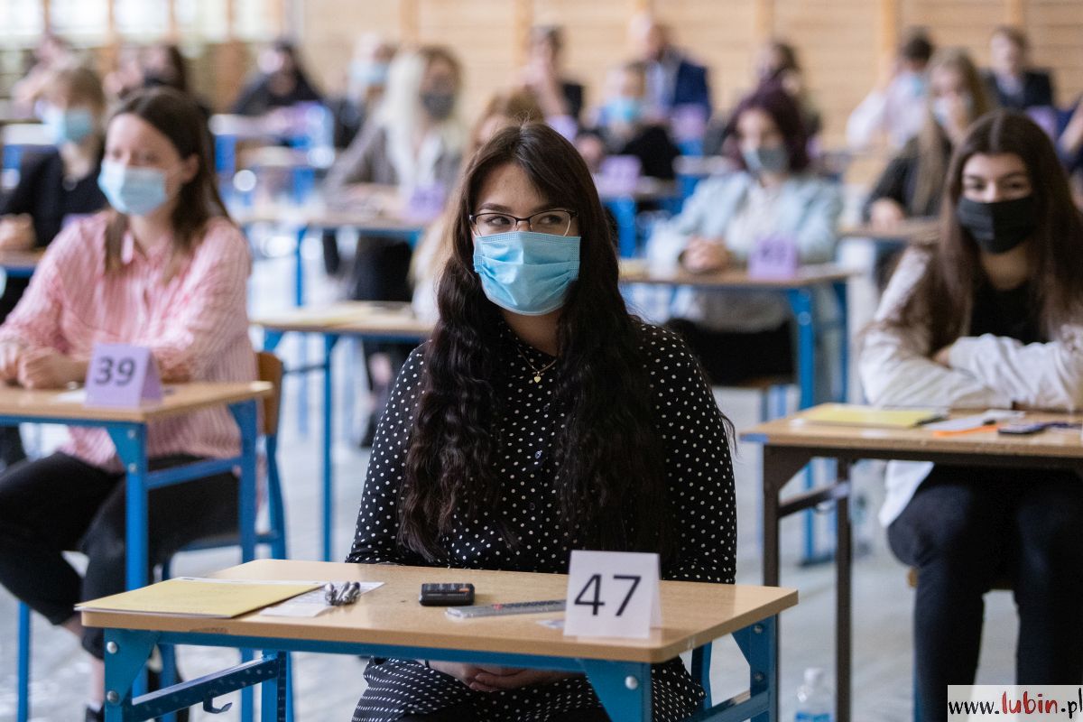 matura 2021, zs nr 1 w Lubinie (10)