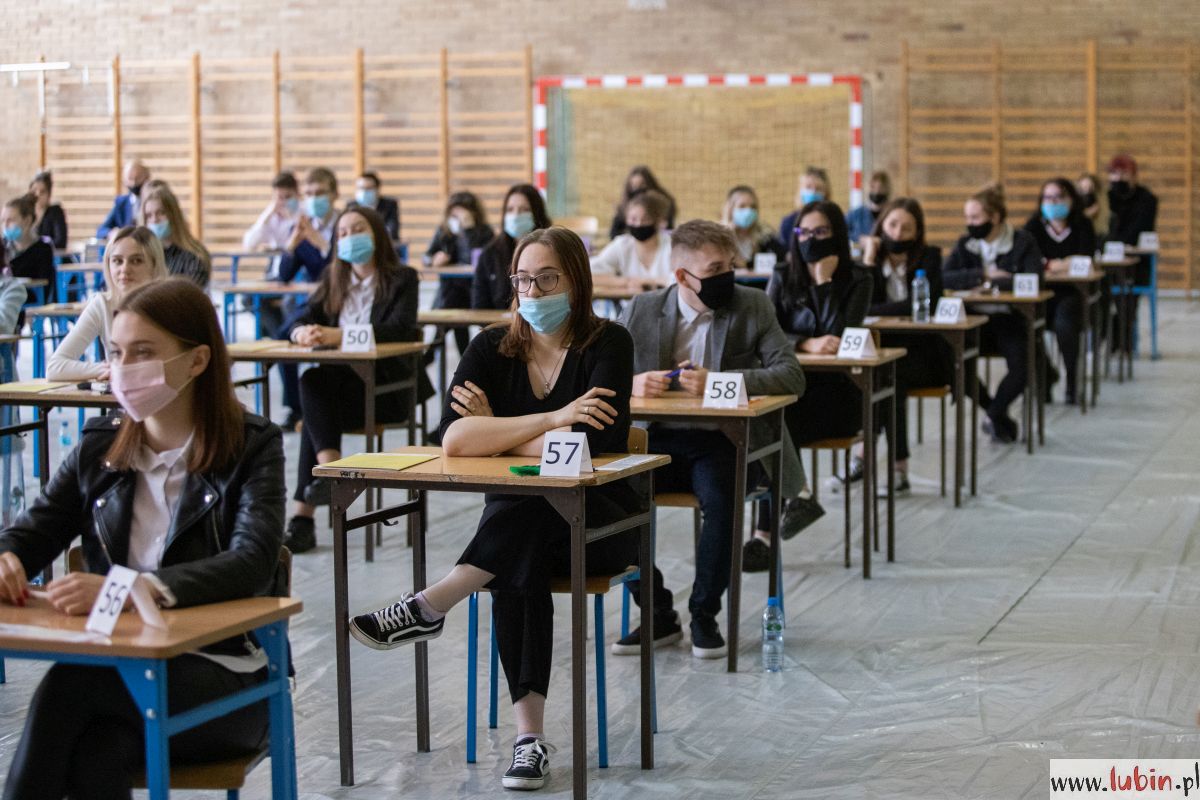 matura 2021, zs nr 1 w Lubinie (12)