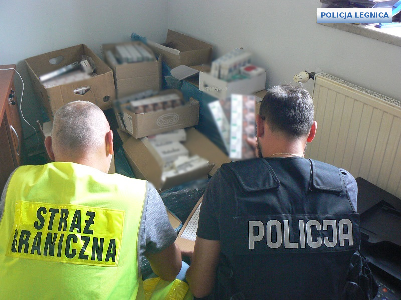 Ponad 100 tysięcy papierosów z przemytu