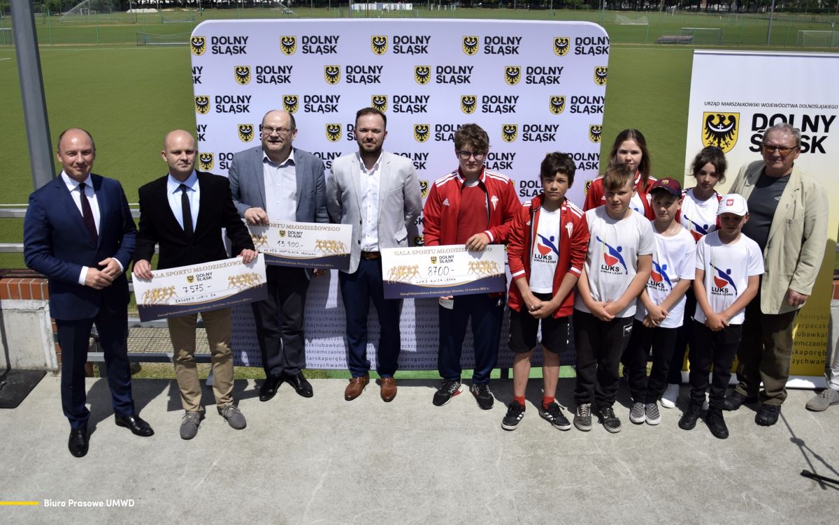 Pieniądze dla sportowców