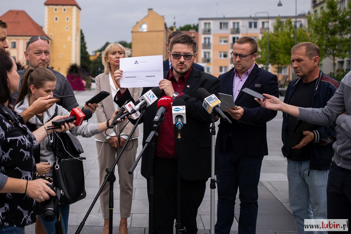 Bartosz S., konferencja, 19 sierpnia 2021 (4)
