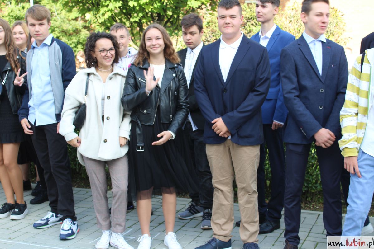 rozpoczęcie roku szkolnego, zs nr 2, 01.09.2021 r (13)