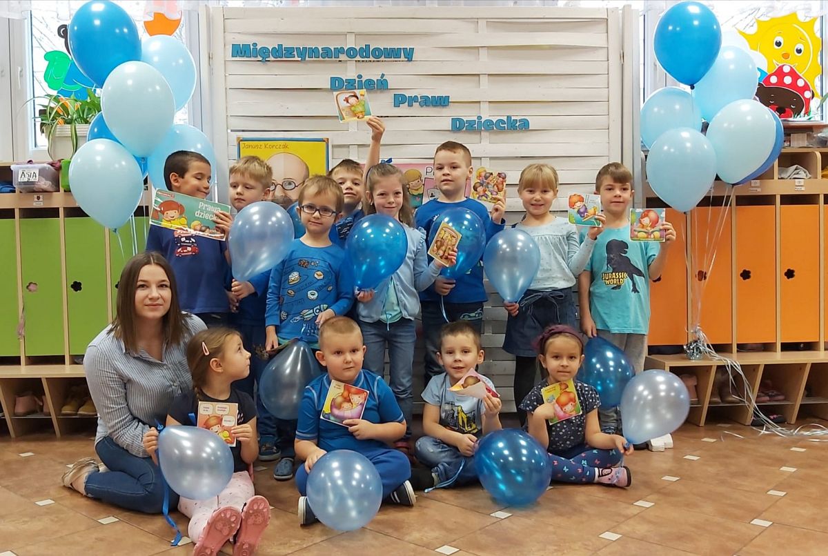 Przedszkolaki świętują Międzynarodowy Dzień Praw Dziecka