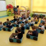 Night View Viola Flowerbed Illuminated Energy-Saving Solar Power