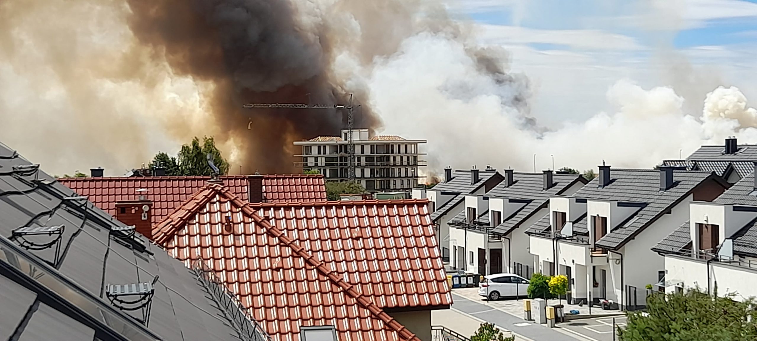 Kłęby dymu nad Lubinem