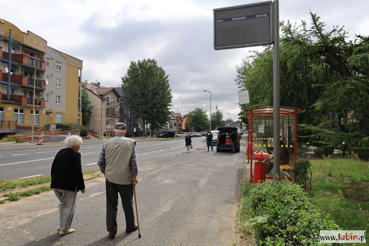 Rozkład jazdy na nowych elektronicznych tablicach