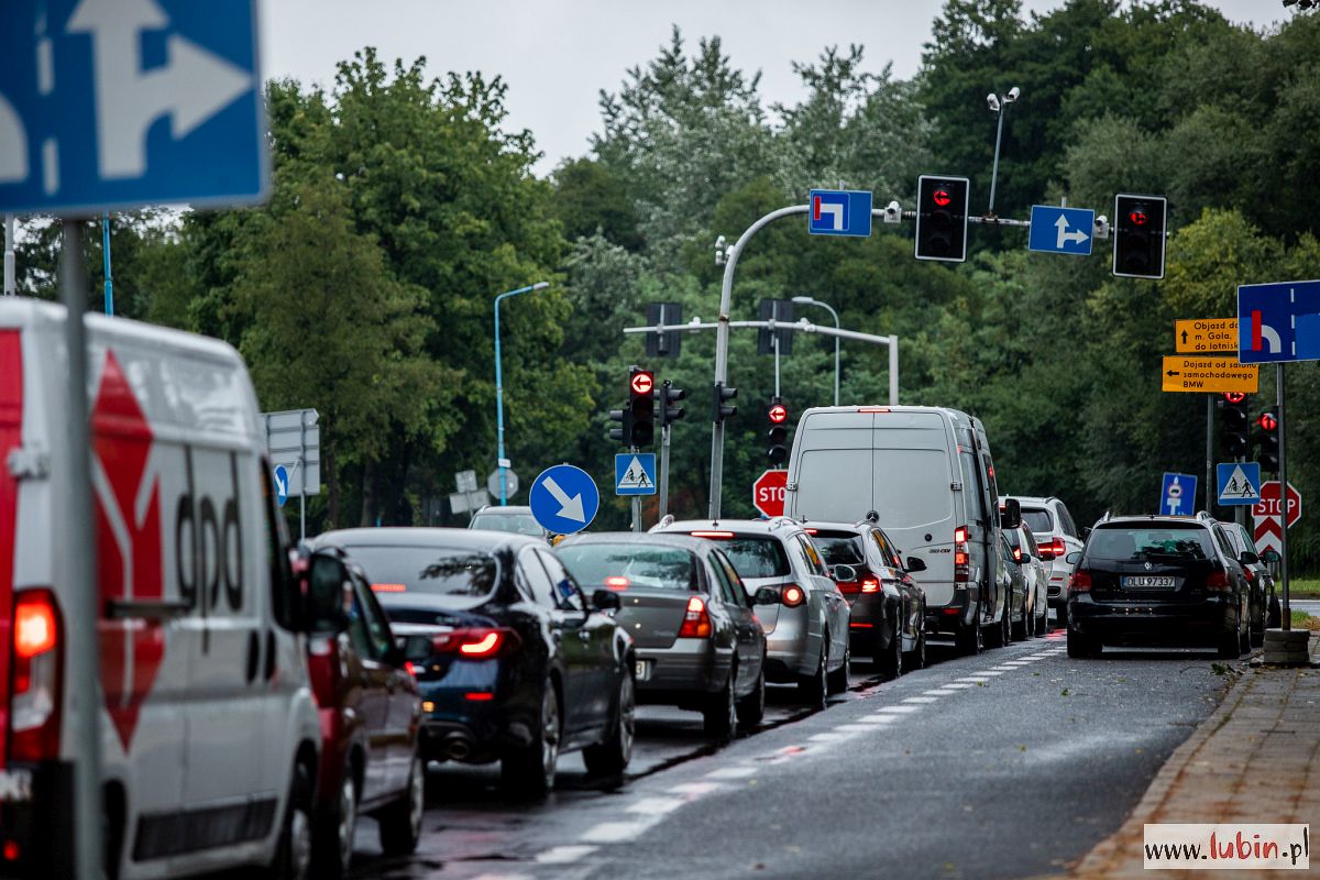 Przeprogramują sygnalizację. Ruchem pokieruje policja