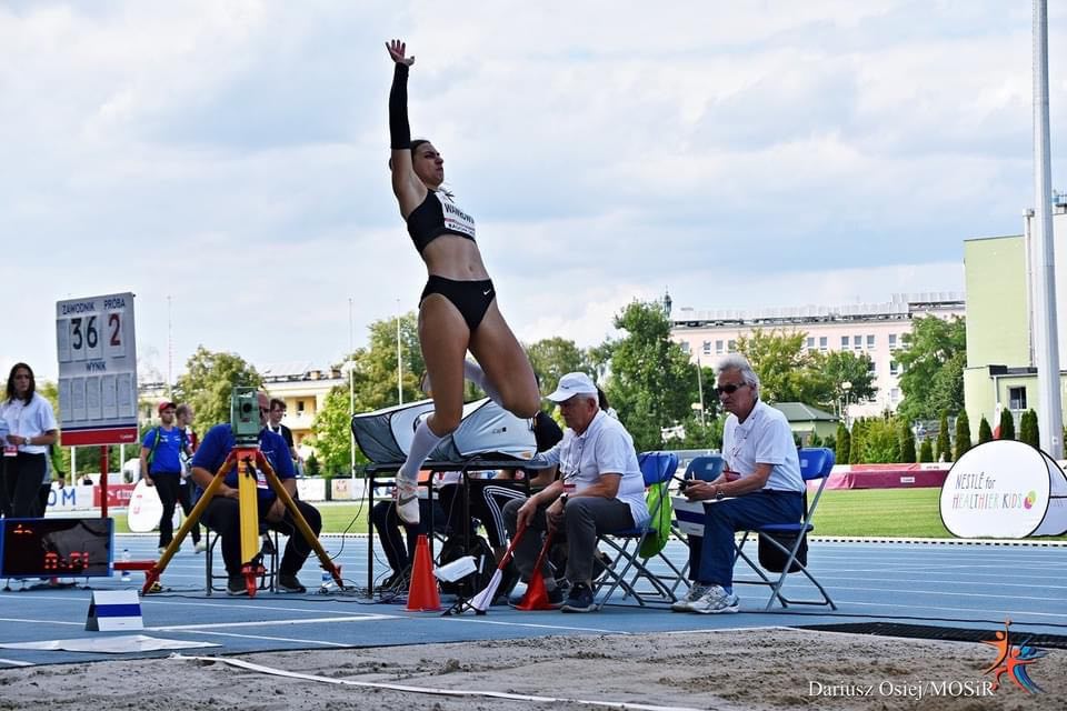 Lekkoatleci wznawiają zajęcia sportowe