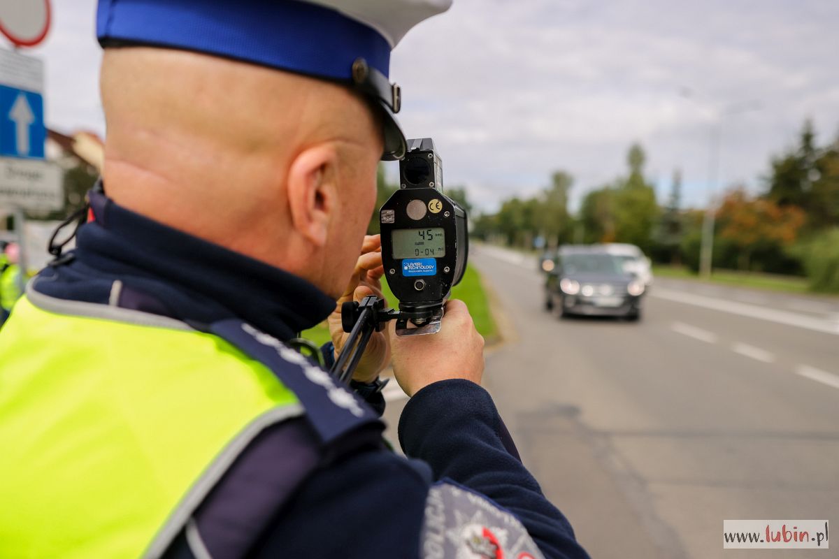 Dziś więcej policji na drogach