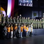 Patriotyczne śpiewy w hali RCS, 11 listopada, 11.11.2022 r (41)
