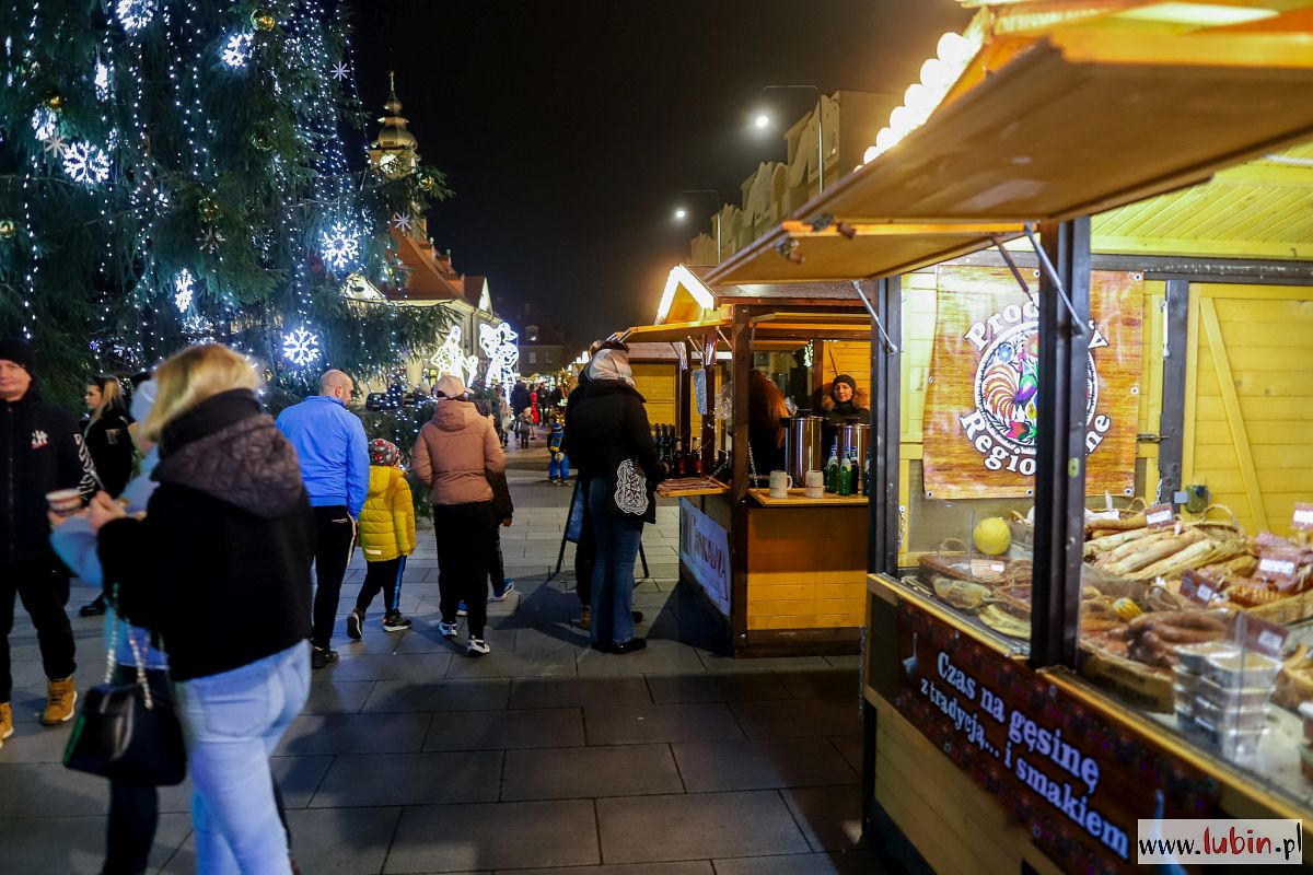 Przygotowania do świątecznego jarmarku już trwają