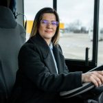 pks lubin, autobusy, lubińskie przewozy pasażerskie, kobiety, 2023 (9)