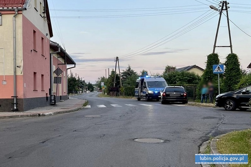 Musiał uciekać z drogi, żeby uniknąć czołowego zderzenia