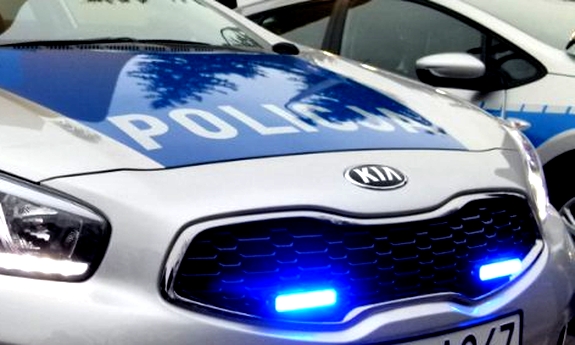 Pijany pieszy wtargnął pod samochód
