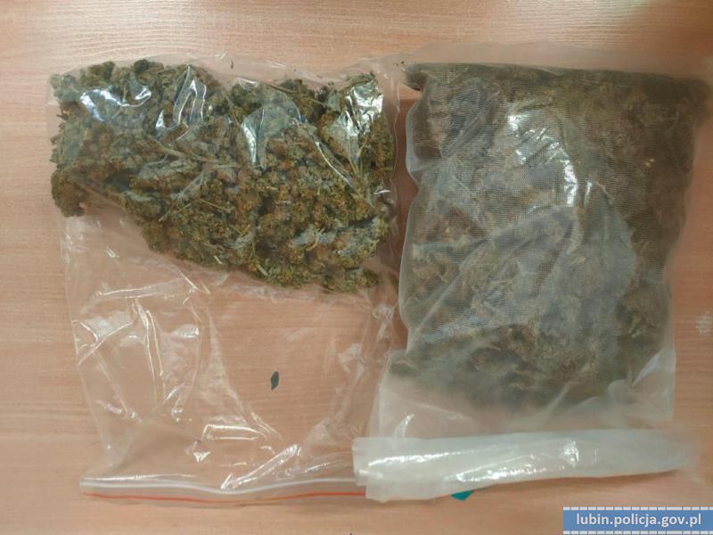 Trzy tysiące porcji marihuany w pokoju nastolatka