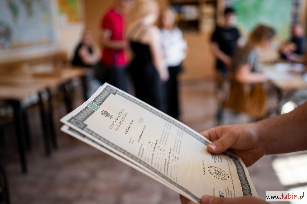 Maturzyści w końcu poznali wyniki. Nie wszyscy zdali
