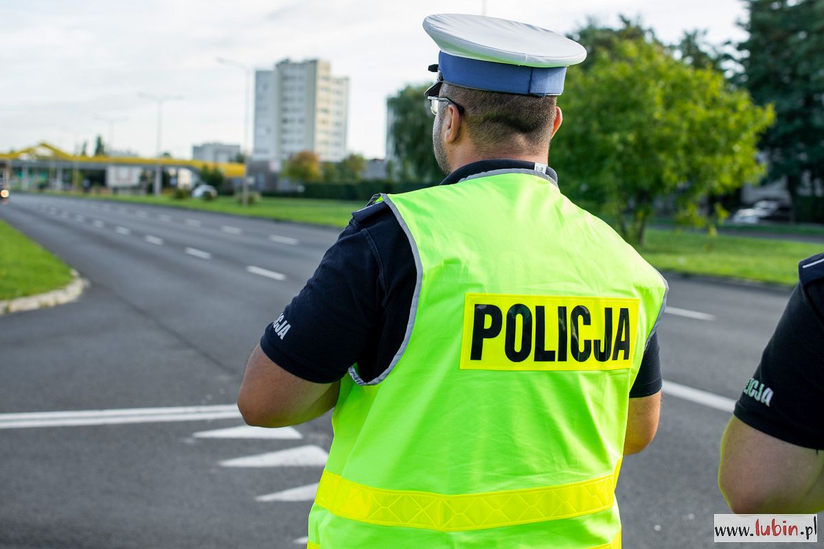 Policja radzi przed świętami