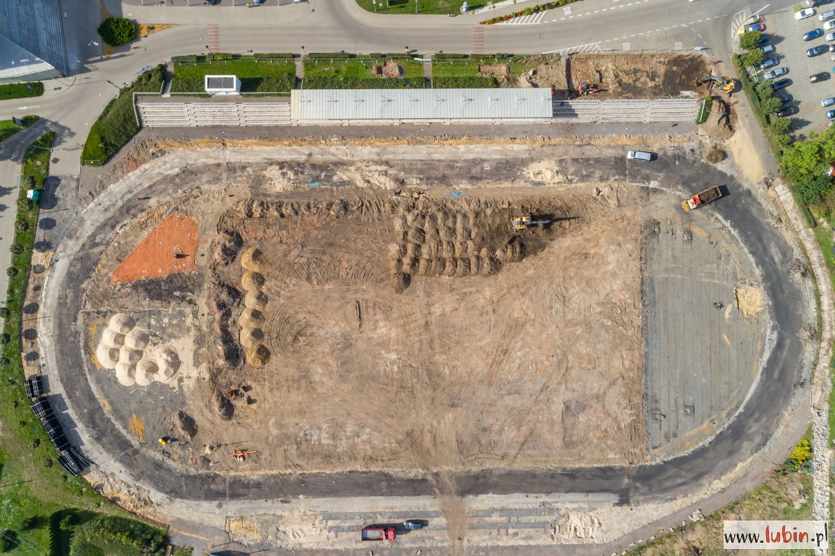 Na budowie stadionu i aquaparku praca wre