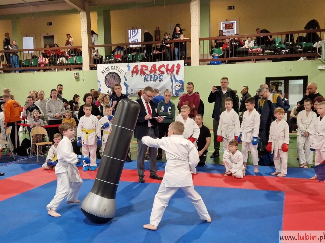 340 karateków rywalizowało w Lubinie