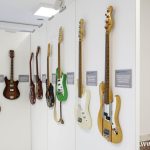 Galeria Pałacyk – wystawa gitary Defil i Lubinska scena muzyczna-4