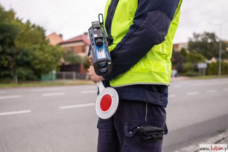 Alkohol i narkotyki – dziś więcej policji na drogach